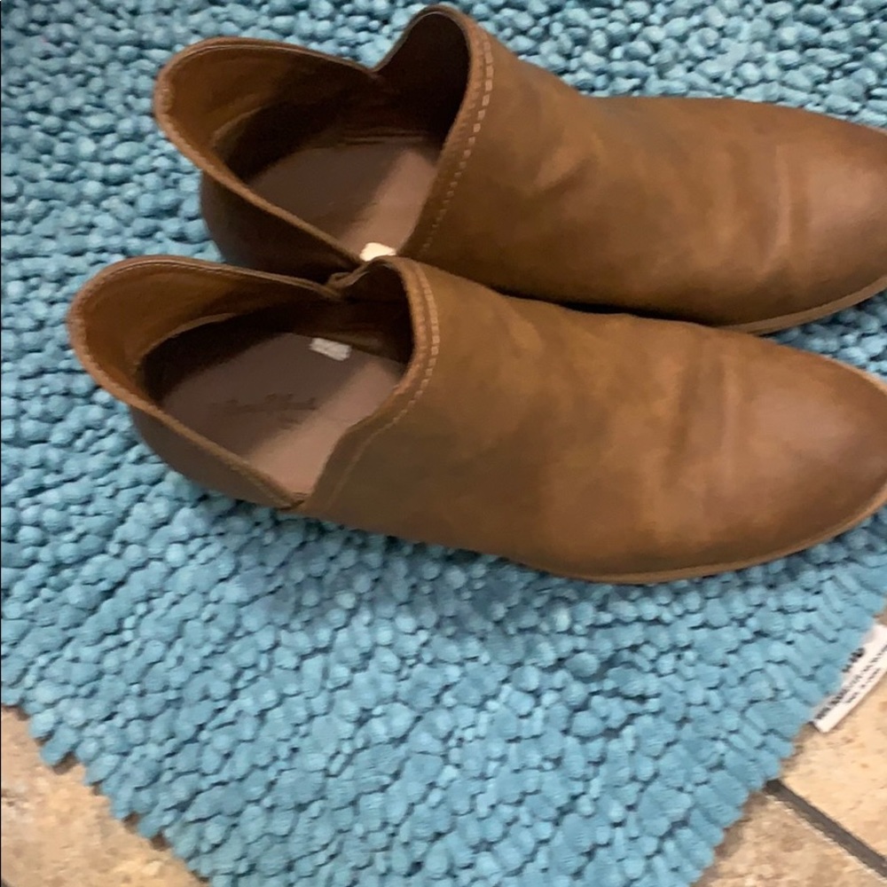 Women boots